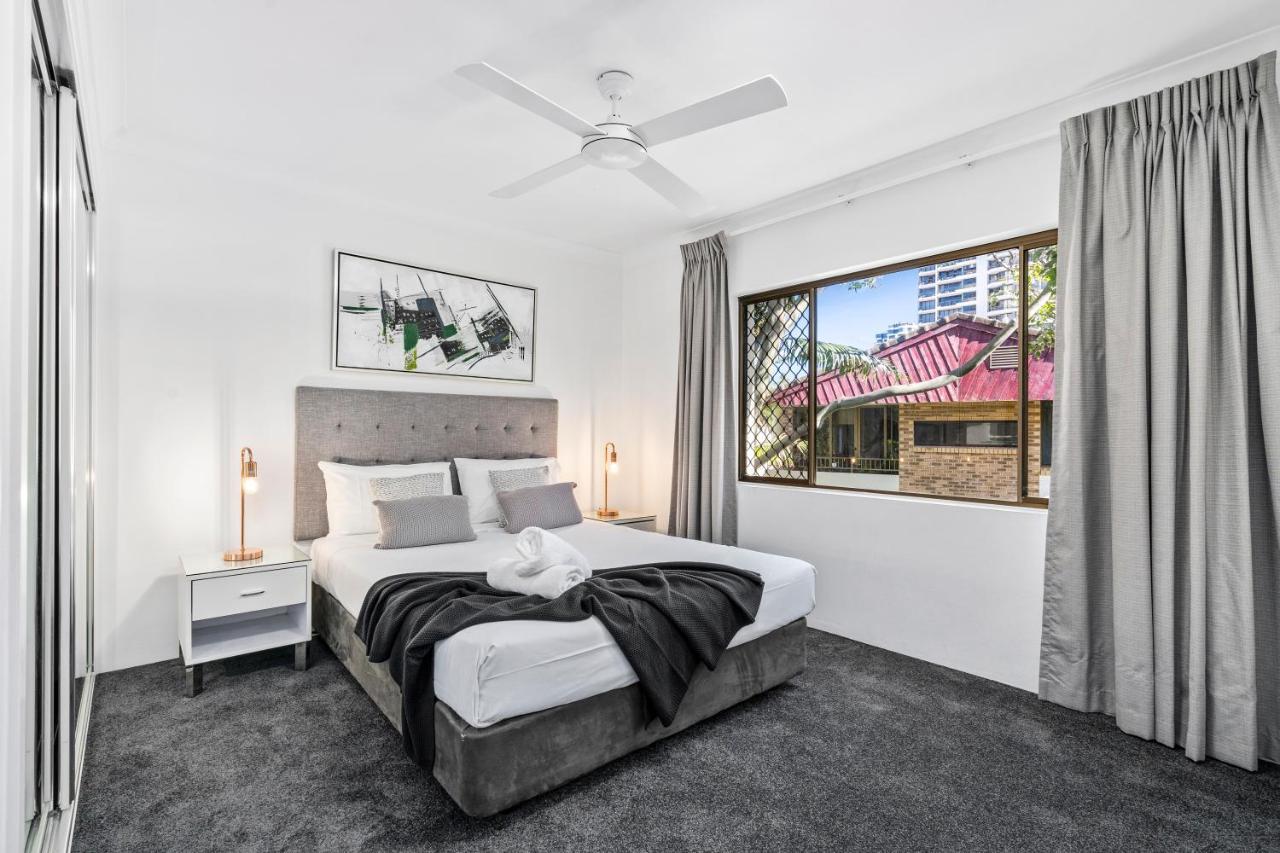 Coco Bella Retreat In Central Surfers - Sleeps 6-8 Gold Coast Bagian luar foto